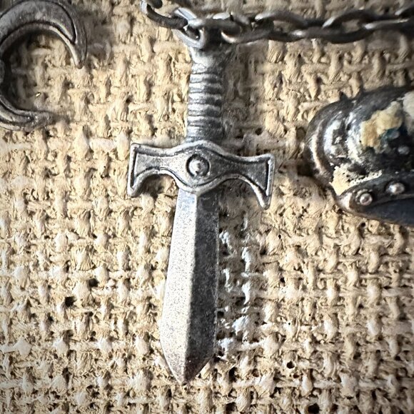 Disneyland Theme Charm Necklace - Picture 8 of 10